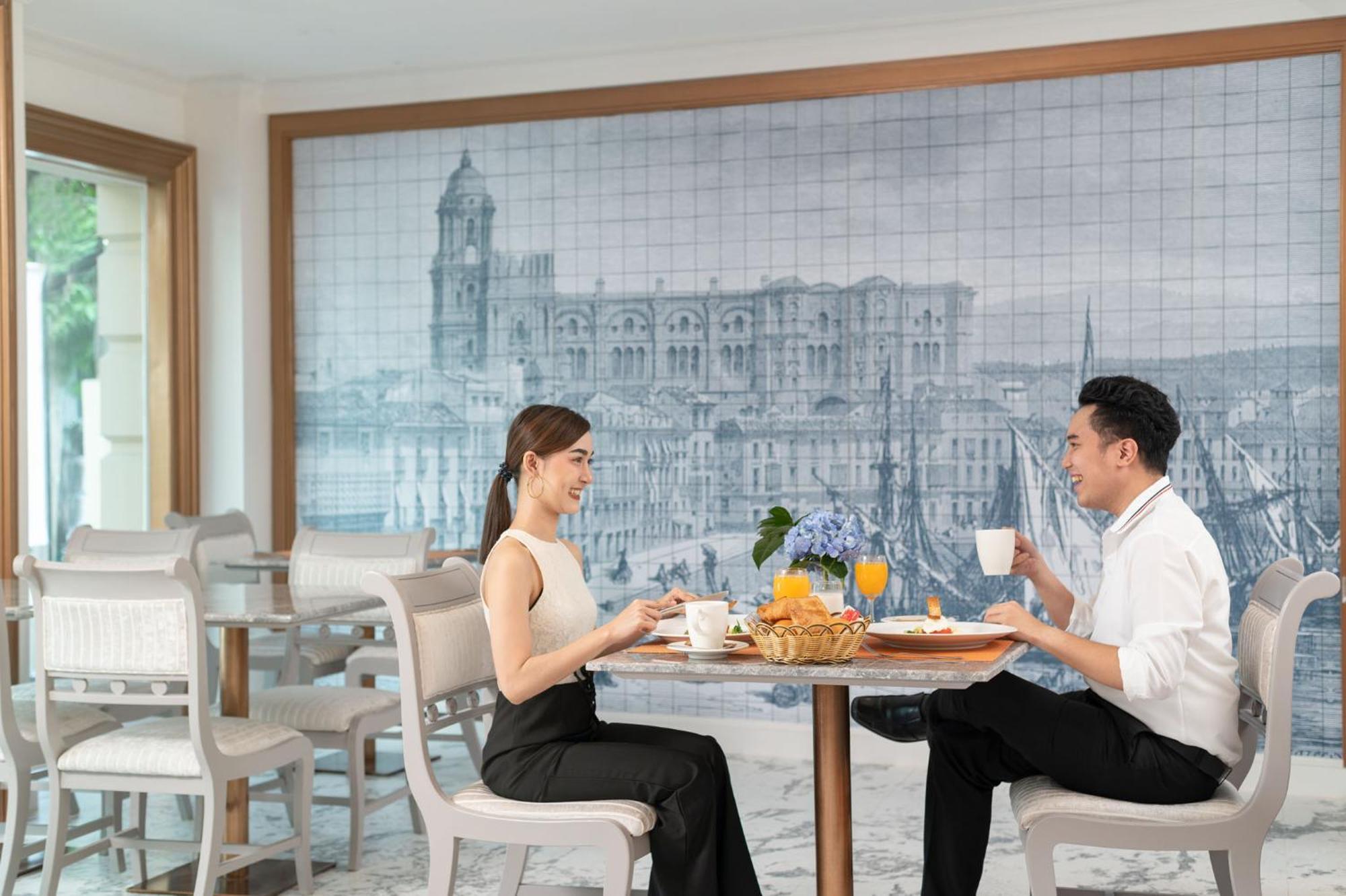 Royal President Bangkok Hotel Exterior photo
