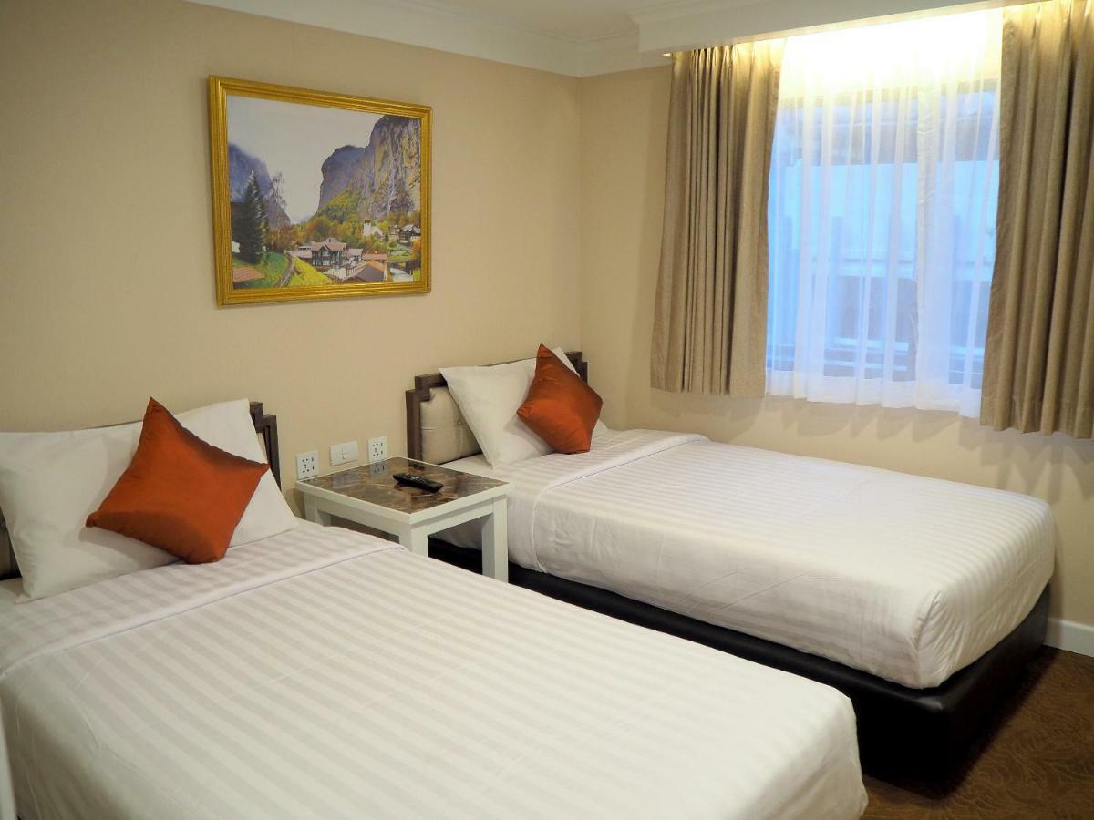 Royal President Bangkok Hotel Exterior photo
